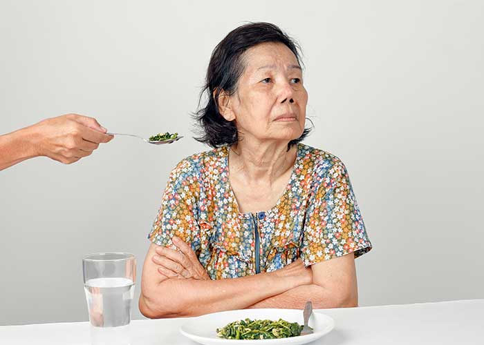 ปัญหาผู้สูงอายุ เบื่ออาหาร เกิดจากอะไร